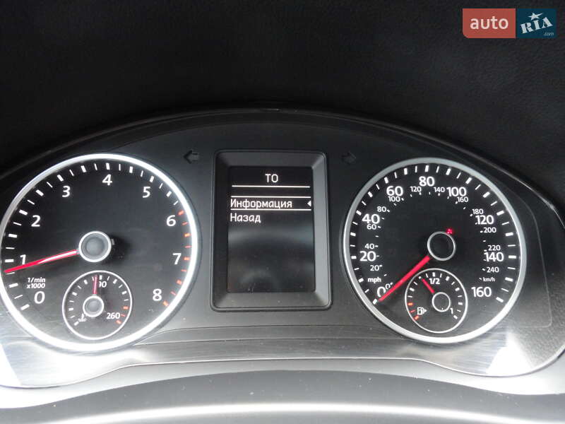 Внедорожник / Кроссовер Volkswagen Tiguan 2015 в Луцке