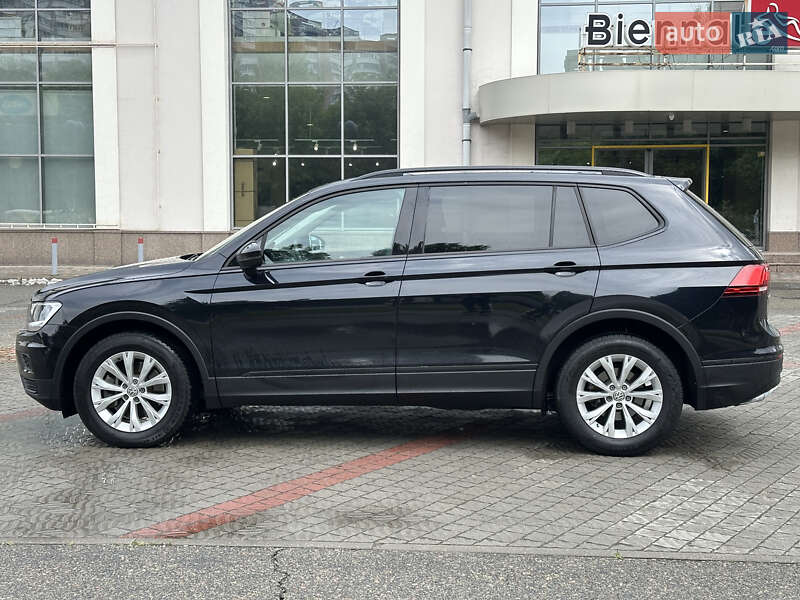 Внедорожник / Кроссовер Volkswagen Tiguan 2018 в Днепре
