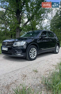 Внедорожник / Кроссовер Volkswagen Tiguan 2018 в Кропивницком