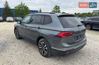Позашляховик / Кросовер Volkswagen Tiguan 2023 в 