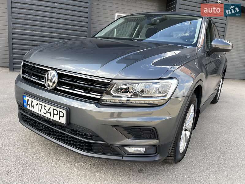 Внедорожник / Кроссовер Volkswagen Tiguan 2019 в Киеве