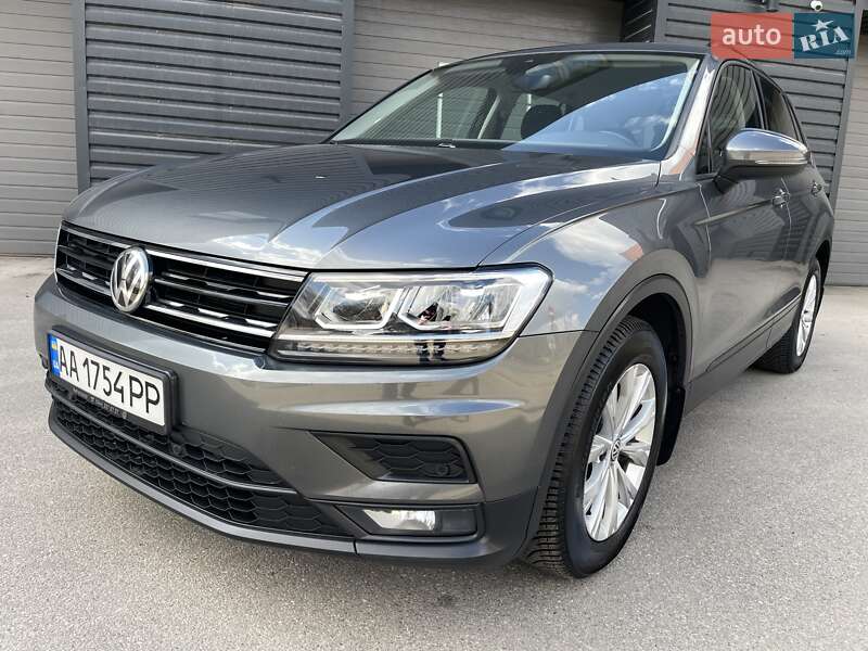 Внедорожник / Кроссовер Volkswagen Tiguan 2019 в Киеве
