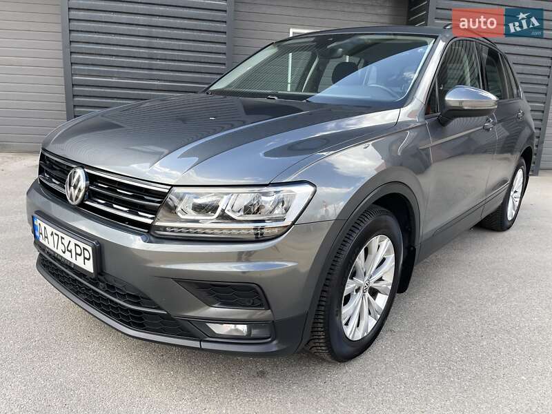 Внедорожник / Кроссовер Volkswagen Tiguan 2019 в Киеве