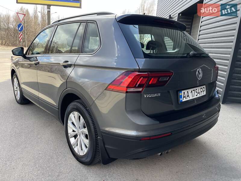Внедорожник / Кроссовер Volkswagen Tiguan 2019 в Киеве