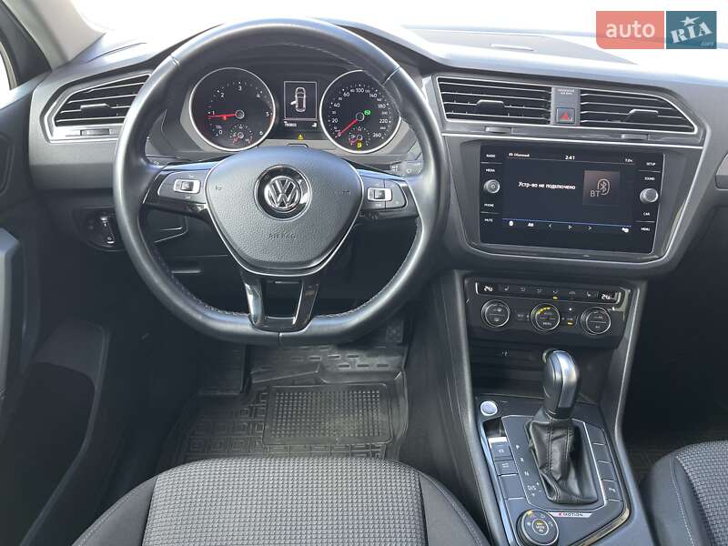 Внедорожник / Кроссовер Volkswagen Tiguan 2019 в Киеве