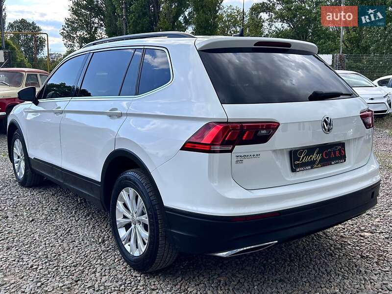 Внедорожник / Кроссовер Volkswagen Tiguan 2018 в Одессе