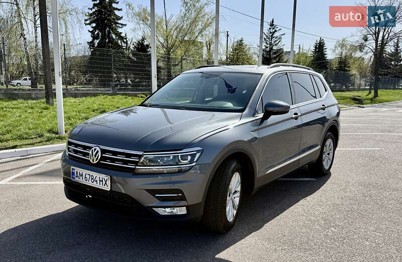 Позашляховик / Кросовер Volkswagen Tiguan 2018 в Житомирі