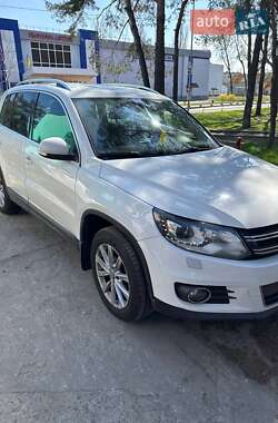 Volkswagen Tiguan 2012 Volkswagen Tiguan 2012