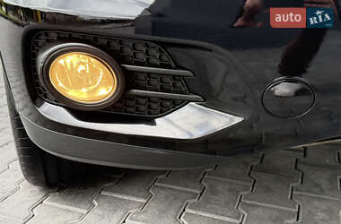 Позашляховик / Кросовер Volkswagen Tiguan 2012 в 
