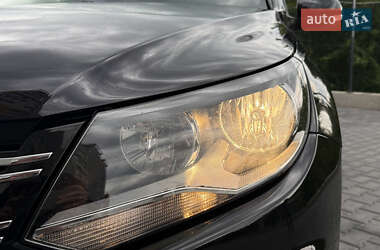 Позашляховик / Кросовер Volkswagen Tiguan 2012 в 