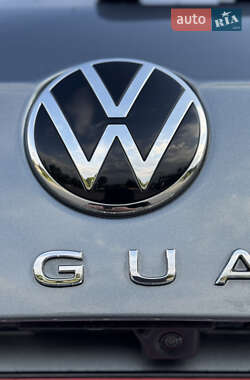 Позашляховик / Кросовер Volkswagen Tiguan 2022 в 
