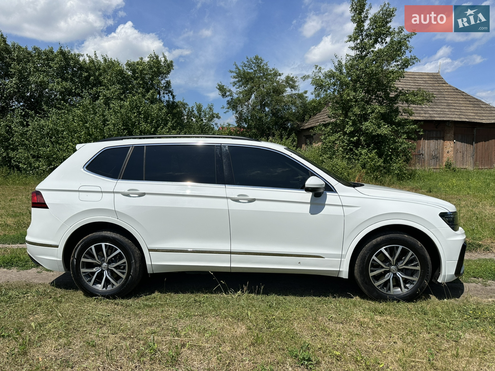 2018 Volkswagen Tiguan - мініатюра 3