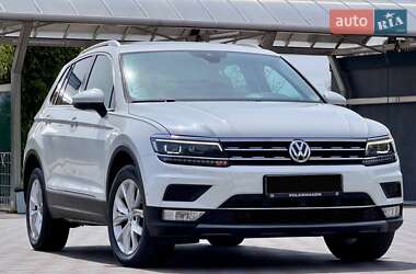 Внедорожник / Кроссовер Volkswagen Tiguan 2016 в Запорожье
