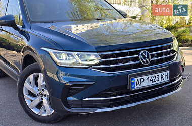 Внедорожник / Кроссовер Volkswagen Tiguan 2021 в Киеве