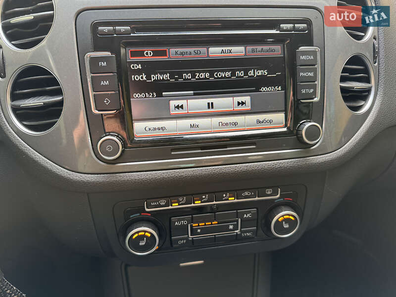 Внедорожник / Кроссовер Volkswagen Tiguan 2013 в Хусте