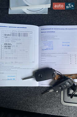 Внедорожник / Кроссовер Volkswagen Tiguan 2010 в 