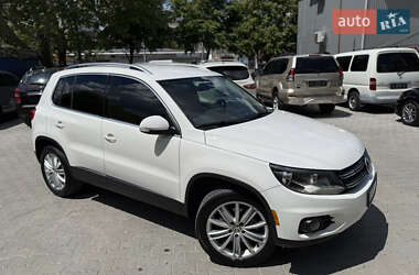 Внедорожник / Кроссовер Volkswagen Tiguan 2013 в 