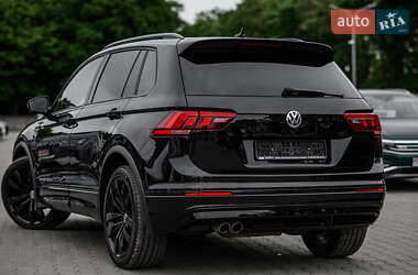 Внедорожник / Кроссовер Volkswagen Tiguan 2020 в 