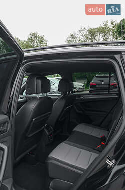 Внедорожник / Кроссовер Volkswagen Tiguan 2020 в 
