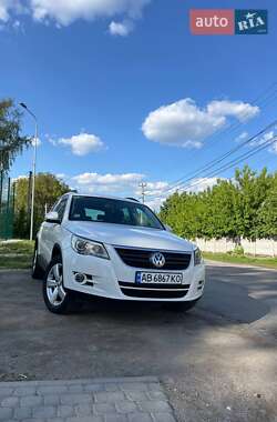 Позашляховик / Кросовер Volkswagen Tiguan 2008 в 