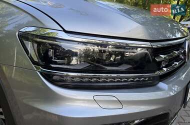 Внедорожник / Кроссовер Volkswagen Tiguan 2020 в 