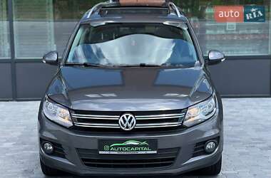 Позашляховик / Кросовер Volkswagen Tiguan 2013 в 