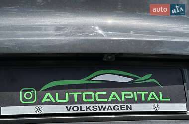 Позашляховик / Кросовер Volkswagen Tiguan 2013 в 