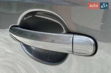Позашляховик / Кросовер Volkswagen Tiguan 2013 в 