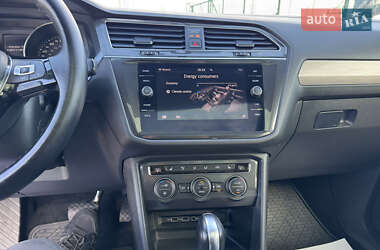 Позашляховик / Кросовер Volkswagen Tiguan 2019 в 