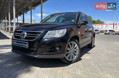 Внедорожник / Кроссовер Volkswagen Tiguan 2008 в 