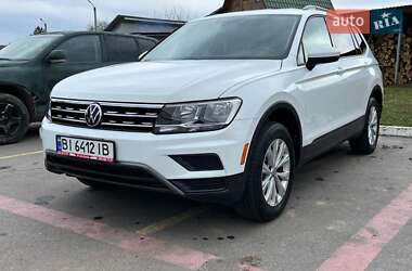 Внедорожник / Кроссовер Volkswagen Tiguan 2019 в Львове
