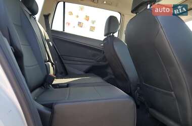 Внедорожник / Кроссовер Volkswagen Tiguan 2019 в 