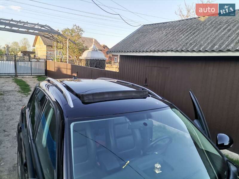 Внедорожник / Кроссовер Volkswagen Tiguan 2013 в Черновцах