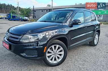 Внедорожник / Кроссовер Volkswagen Tiguan 2012 в 