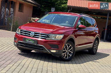 Внедорожник / Кроссовер Volkswagen Tiguan 2017 в Мукачево