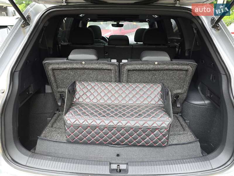 Внедорожник / Кроссовер Volkswagen Tiguan 2020 в Львове