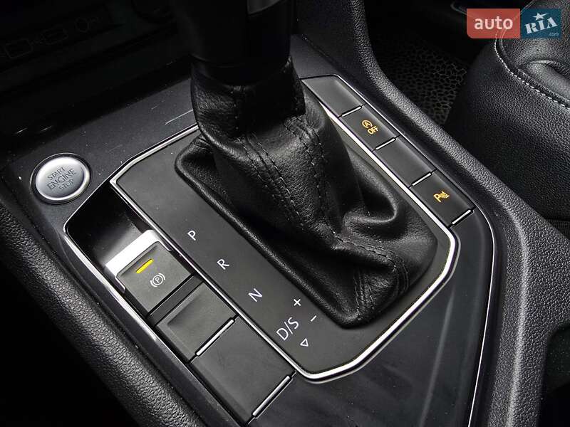 Внедорожник / Кроссовер Volkswagen Tiguan 2020 в Львове