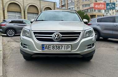 Внедорожник / Кроссовер Volkswagen Tiguan 2011 в Киеве