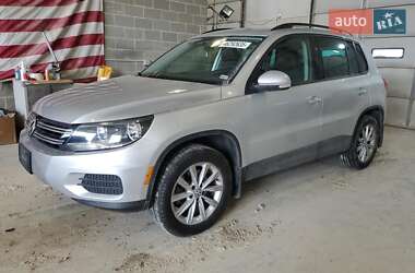 Volkswagen Tiguan 2015