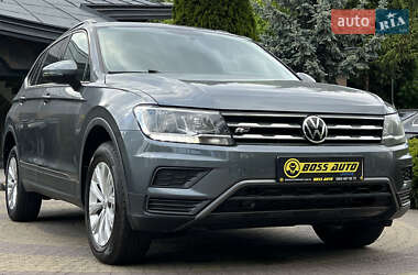 Внедорожник / Кроссовер Volkswagen Tiguan 2019 в Львове