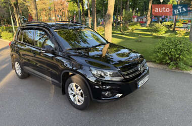 Внедорожник / Кроссовер Volkswagen Tiguan 2013 в Харькове