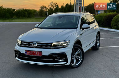Внедорожник / Кроссовер Volkswagen Tiguan 2019 в Полтаве