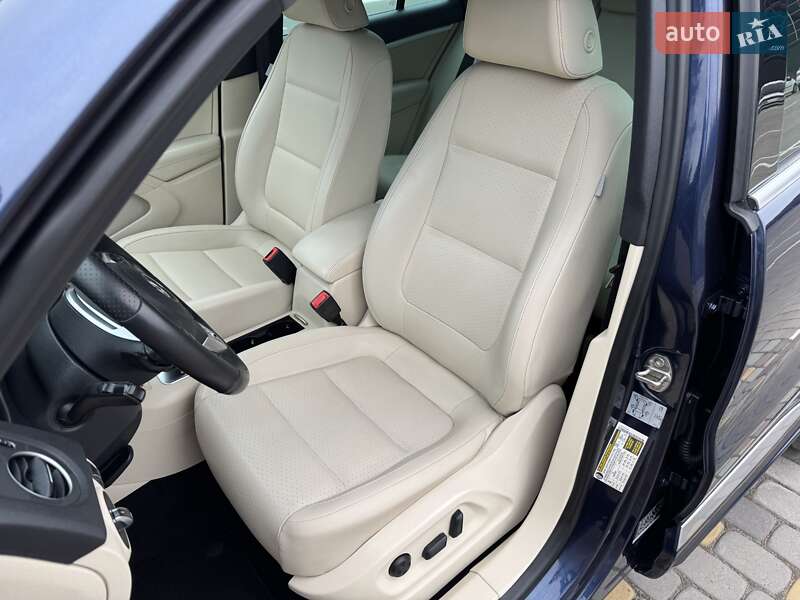 Позашляховик / Кросовер Volkswagen Tiguan 2016 в Луцьку