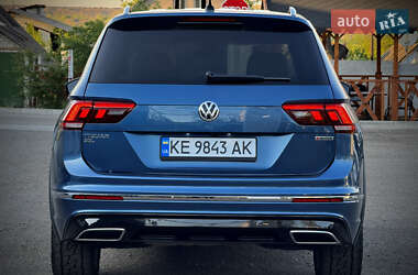 Внедорожник / Кроссовер Volkswagen Tiguan 2018 в 