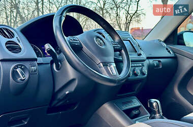 Внедорожник / Кроссовер Volkswagen Tiguan 2017 в 