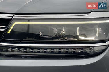 Внедорожник / Кроссовер Volkswagen Tiguan 2020 в 