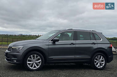 Внедорожник / Кроссовер Volkswagen Tiguan 2020 в 