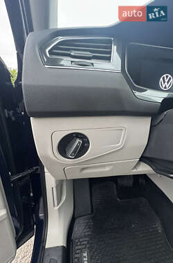 Внедорожник / Кроссовер Volkswagen Tiguan 2022 в 