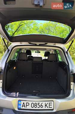 Внедорожник / Кроссовер Volkswagen Tiguan 2015 в 