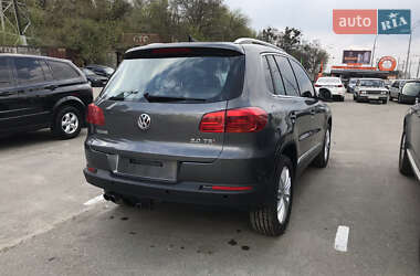 Внедорожник / Кроссовер Volkswagen Tiguan 2011 в Киеве